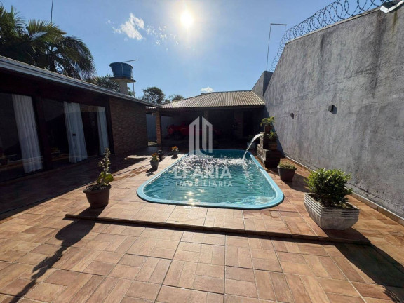 Casa com 3 Quartos à Venda, 190 m² em Brasilia - Itapoá