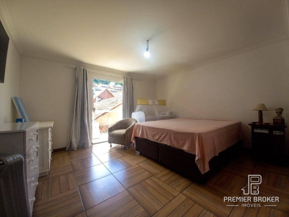 Imagem Casa com 4 Quartos à Venda, 221 m² em Bom Retiro - Teresópolis Imagem Casa com 4 Quartos à Venda, 221 m² em Bom Retiro - Teresópolis