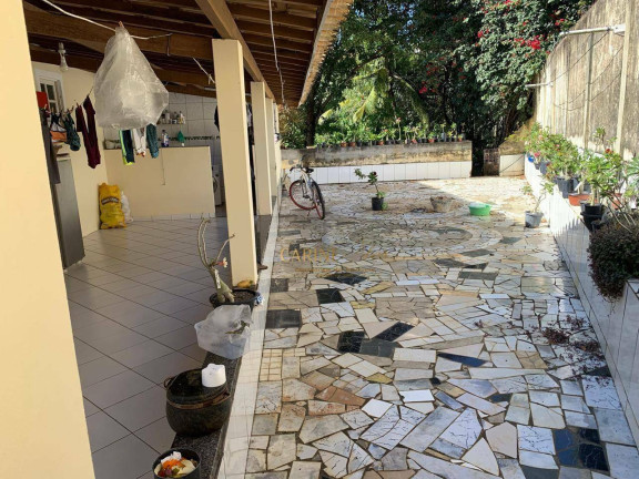 Imagem Casa com 5 Quartos à Venda, 1.050 m² em Itapuã - Salvador Imagem Casa com 5 Quartos à Venda, 1.050 m² em Itapuã - Salvador