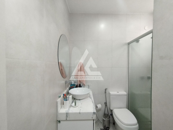 Imagem Apartamento com 2 Quartos à Venda, 51 m² em Tijuca - Rio De Janeiro Imagem Apartamento com 2 Quartos à Venda, 51 m² em Tijuca - Rio De Janeiro