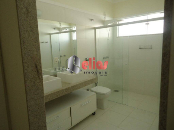 Imagem Casa com 3 Quartos para Alugar, 220 m² em Vila Aviação - Bauru Imagem Casa com 3 Quartos para Alugar, 220 m² em Vila Aviação - Bauru