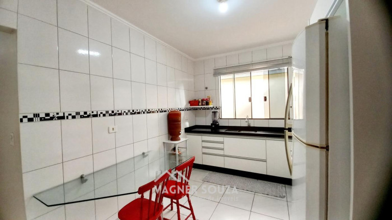 Imagem Casa com 3 Quartos à Venda, 106 m² em Jardim Alvorada - Maringá