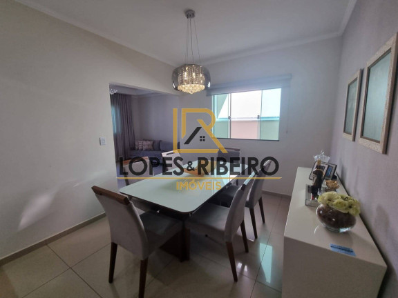 Imagem Casa com 3 Quartos à Venda, 250 m² em Jardim Regina - Botucatu