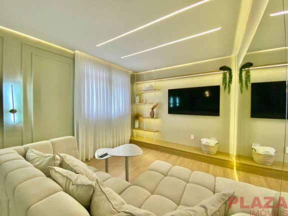 Imagem Apartamento com 2 Quartos à Venda, 83 m² em Centro - Balneário Camboriú