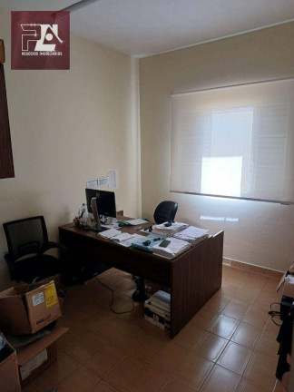 Imagem Casa com 3 Quartos para Alugar, 250 m² em Nova Lorena - Lorena Imagem Casa com 3 Quartos para Alugar, 250 m² em Nova Lorena - Lorena
