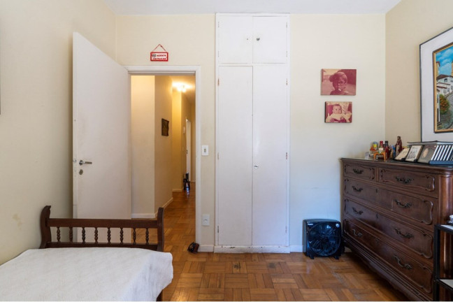 Imagem Casa com 3 Quartos à Venda, 180 m² em Vila Olímpia - São Paulo Imagem Casa com 3 Quartos à Venda, 180 m² em Vila Olímpia - São Paulo