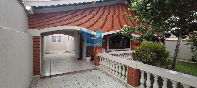 Imagem Casa com 3 Quartos à Venda, 137 m² em Jardim Mariluz - São Pedro Imagem Casa com 3 Quartos à Venda, 137 m² em Jardim Mariluz - São Pedro