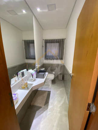Imagem Casa com 5 Quartos à Venda, 530 m² em Alphaville - Santana De Parnaíba Imagem Casa com 5 Quartos à Venda, 530 m² em Alphaville - Santana De Parnaíba