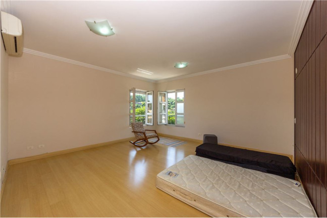 Imagem Casa com 4 Quartos à Venda, 700 m² em Jardim Guedala - São Paulo