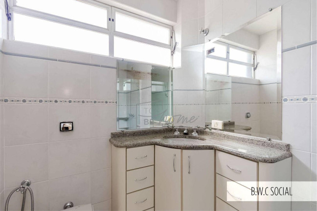 Imagem Apartamento com 3 Quartos à Venda, 70 m² em Ahú - Curitiba