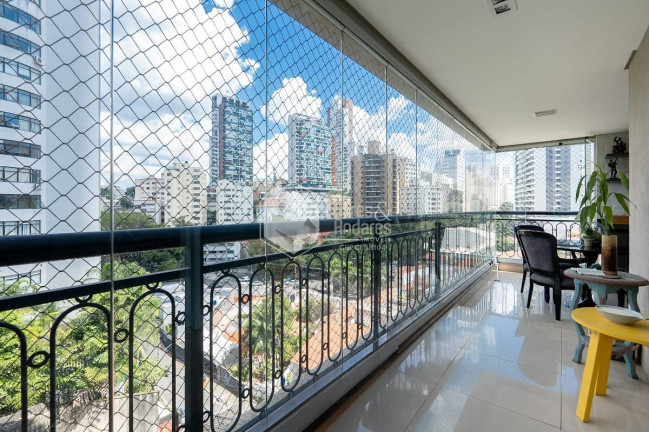 Imagem Apartamento com 4 Quartos à Venda, 215 m² em Aclimação - São Paulo
