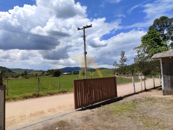 Imagem Fazenda à Venda, 174 m² em Aratingauba - Imaruí Imagem Fazenda à Venda, 174 m² em Aratingauba - Imaruí