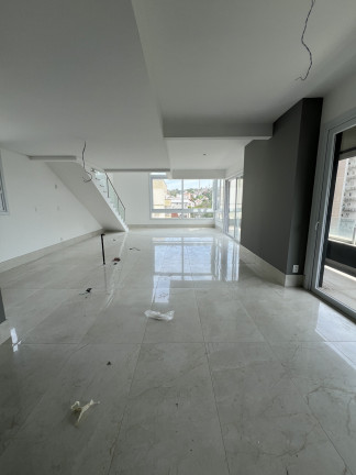 Imagem Cobertura com 3 Quartos à Venda, 177 m² em Menino Deus - Porto Alegre
