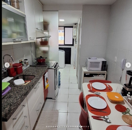 Imagem Imóvel com 3 Quartos à Venda, 90 m² em Pituba - Salvador Imagem Imóvel com 3 Quartos à Venda, 90 m² em Pituba - Salvador
