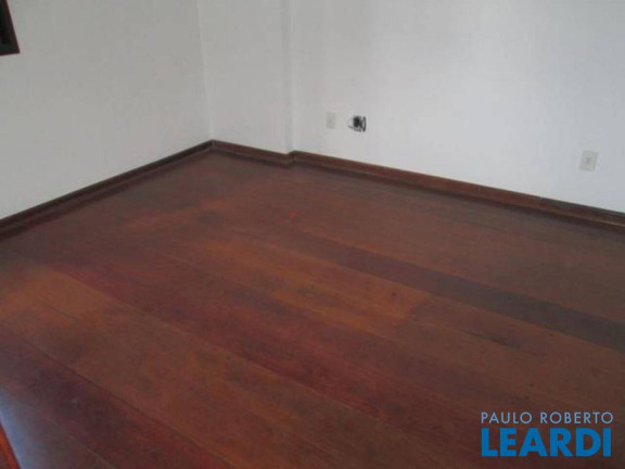 Imagem Apartamento com 4 Quartos à Venda, 150 m² em Vila Bastos - Santo André Imagem Apartamento com 4 Quartos à Venda, 150 m² em Vila Bastos - Santo André