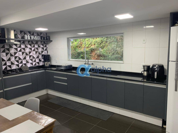 Imagem Casa com 4 Quartos à Venda, 300 m² em Retiro - Petrópolis Imagem Casa com 4 Quartos à Venda, 300 m² em Retiro - Petrópolis