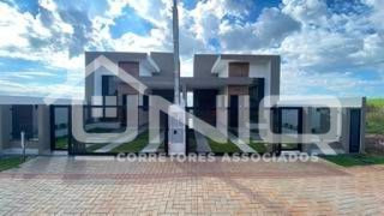 Casa com 3 Quartos à Venda, 107 m² em Fraron - Pato Branco