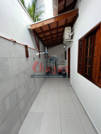Imagem Casa com 2 Quartos para Alugar, 62 m² em Martim De Sá - Caraguatatuba