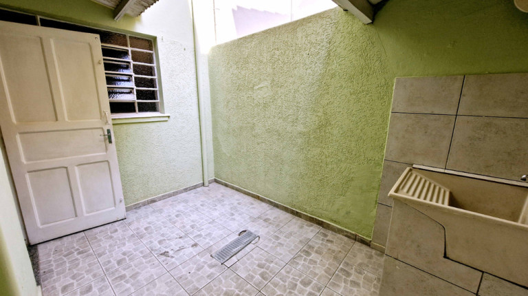 Imagem Casa com 2 Quartos à Venda, 80 m² em água Branca - São Paulo