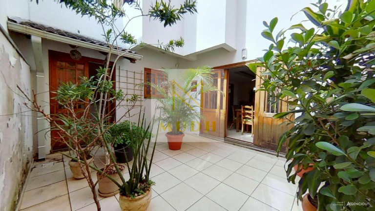 Imagem Casa com 3 Quartos à Venda, 214 m² em Tristeza - Porto Alegre