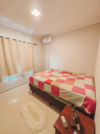 Imagem Casa com 3 Quartos à Venda, 200 m² em Vila Da Glória - São Francisco Do Sul