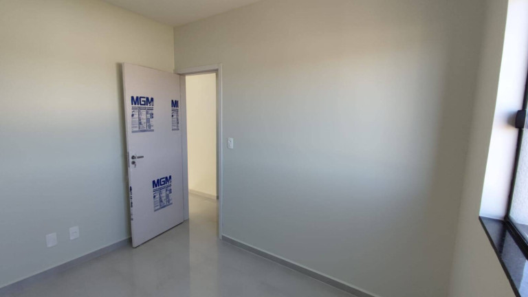 Imagem Sobrado com 3 Quartos à Venda, 92 m² em Floresta - Cascavel