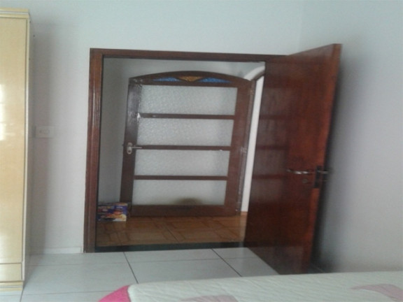 Imagem Casa com 2 Quartos à Venda, 336 m² em Pq. Santo Antonio - Jacareí Imagem Casa com 2 Quartos à Venda, 336 m² em Pq. Santo Antonio - Jacareí