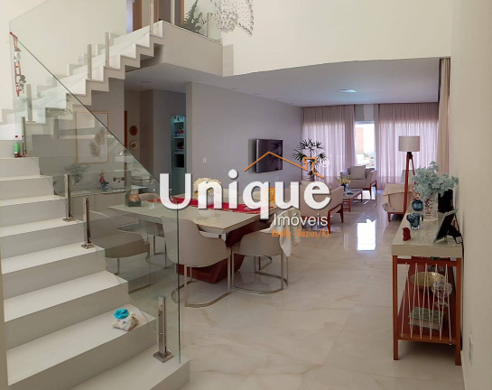 Imagem Casa com 3 Quartos à Venda, 360 m² em Nova São Pedro - São Pedro Da Aldeia