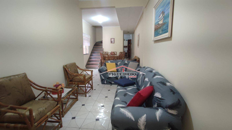 Sobrado com 3 Quartos à Venda, 144 m² em Canto Do Forte - Praia Grande