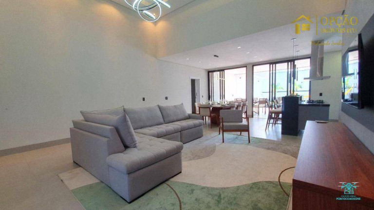 Imagem Casa com 3 Quartos à Venda, 232 m² em Condomínio Villas Do Golfe - Itu Imagem Casa com 3 Quartos à Venda, 232 m² em Condomínio Villas Do Golfe - Itu