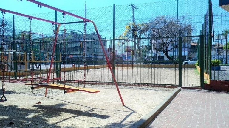 Imagem Apartamento com 2 Quartos à Venda, 72 m² em Navegantes - Porto Alegre