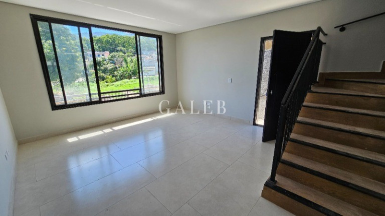 Imagem Casa com 3 Quartos à Venda, 140 m² em Jardim Maristela - Atibaia Imagem Casa com 3 Quartos à Venda, 140 m² em Jardim Maristela - Atibaia