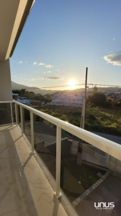 Imagem Sobrado com 3 Quartos à Venda, 116 m² em Sertão Do Maruim - São José Imagem Sobrado com 3 Quartos à Venda, 116 m² em Sertão Do Maruim - São José