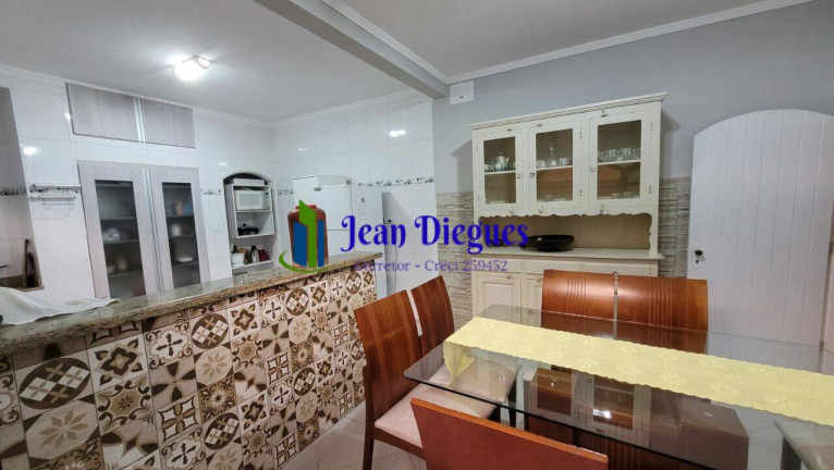 Imagem Casa com 5 Quartos à Venda, 178 m² em Canto Do Forte - Praia Grande Imagem Casa com 5 Quartos à Venda, 178 m² em Canto Do Forte - Praia Grande