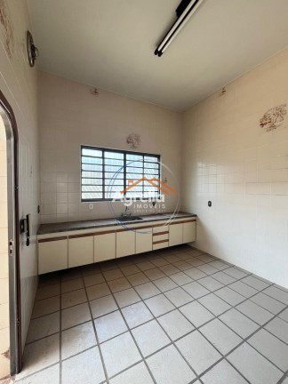 Imagem Casa com 3 Quartos à Venda, 230 m² em Santa Cruz - Mogi Mirim