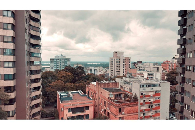 Imagem Sala Comercial à Venda, em Moinhos De Vento - Porto Alegre Imagem Sala Comercial à Venda, em Moinhos De Vento - Porto Alegre