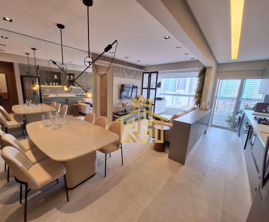 Apartamento com 2 Quartos à Venda, 67 m² em Vila Guilhermina - Praia Grande
