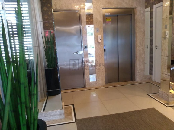 Imagem Apartamento com 3 Quartos à Venda, 110 m² em Centro - Balneário Camboriú Imagem Apartamento com 3 Quartos à Venda, 110 m² em Centro - Balneário Camboriú