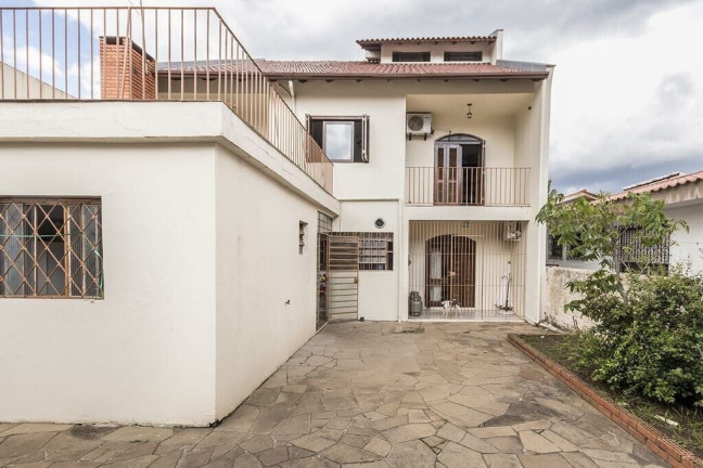 Casa com 4 Quartos à Venda, 363 m² em Jardim Itu - Porto Alegre