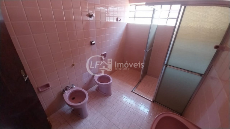 Imagem Imóvel com 5 Quartos à Venda, 184 m² em Centro - Campo Grande Imagem Imóvel com 5 Quartos à Venda, 184 m² em Centro - Campo Grande