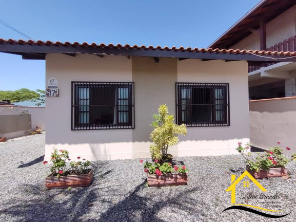 Casa com 3 Quartos à Venda, 360 m² em Centro - Balneário Barra Do Sul