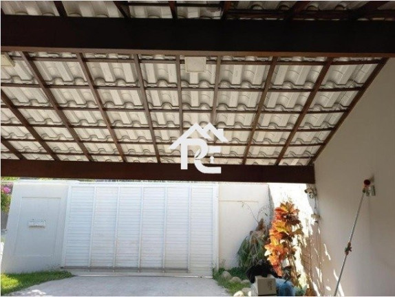 Imagem Casa com 3 Quartos à Venda, 360 m² em Piratininga - Niterói