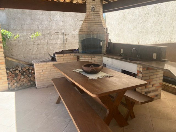 Imagem Casa com 3 Quartos à Venda, 250 m² em Várzea Das Moças - Niterói