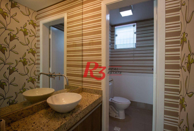 Imagem Casa com 3 Quartos à Venda ou Locação, 170 m² em Embaré - Santos