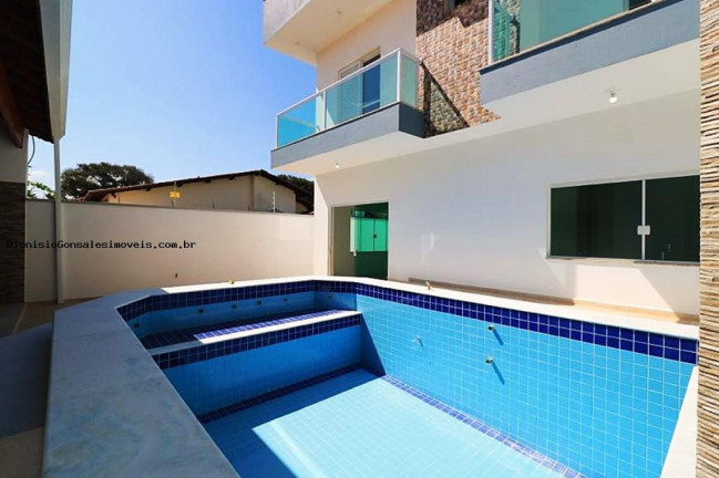 Imagem Casa com 4 Quartos à Venda, 320 m² em Pampas - Peruíbe