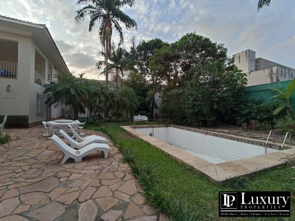 Casa com 5 Quartos à Venda,  em Jardim Paulista - São Paulo