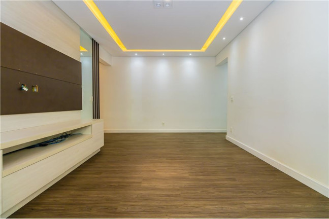 Imagem Casa com 5 Quartos à Venda, em Vila Prudente - São Paulo Imagem Casa com 5 Quartos à Venda, em Vila Prudente - São Paulo