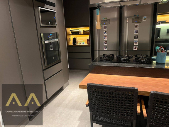 Imagem Apartamento com 3 Quartos para Alugar, 200 m² em Alphaville Empresarial - Barueri