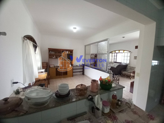 Imagem Casa com 2 Quartos à Venda, 290 m² em Itaguai - Mongaguá