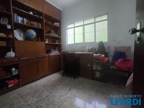 Imagem Sobrado com 3 Quartos à Venda, 237 m² em Jardim - Santo André